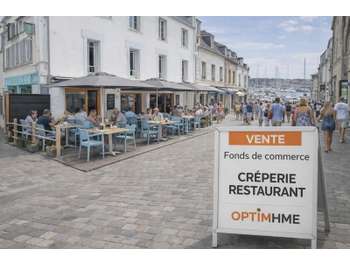 AV crêperie restaurant idéalement placé Port Louis
