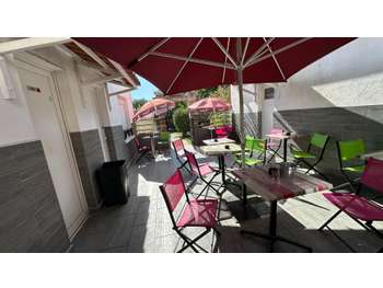 Vente bar PMU Location de chambres prox Bordeaux