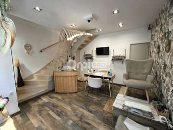 Vente bar à ongles esthétique Brive la Gaillarde