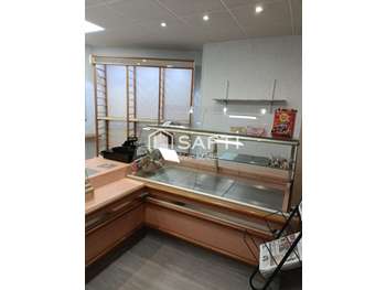 AV FDC boulangerie/pâtisserie à Ger