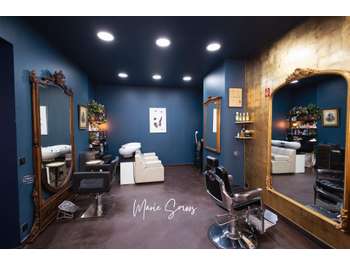 A vendre salon de coiffure de 90m² à Paris