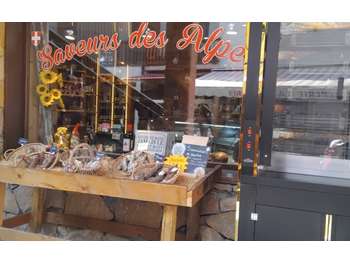 Vente FDC produits régionaux boucherie à Valmorel