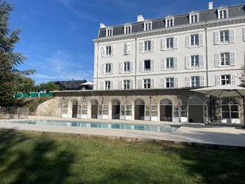 Vente domaine Château residence hôtel en Ardèche