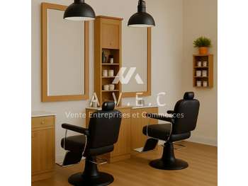AV salon de coiffure dans centre commercial à Alès