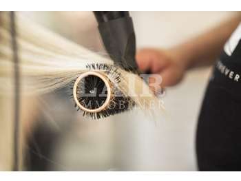 A vendre 2 salons de coiffure à Laval