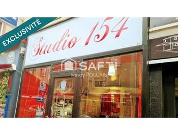 AV salon tatouage rue très commerçante de Saint Lô