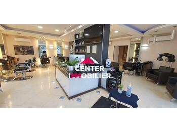 Vend salon de coiffure en rue commerçante Yvelines