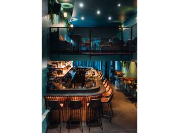 AV bar à cocktails avec Licence IV à paris 75011