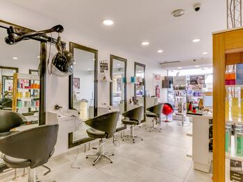 A vendre salon de coiffure au centre de Cannes