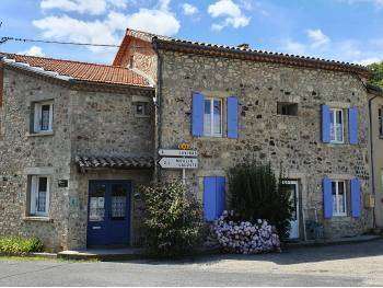 5 chambres d'hôtes + gîte avec maison d'habitation
