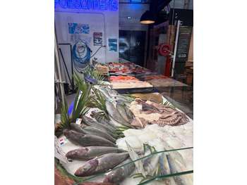 **À CÉDER – POISSONNERIE / RESTAURATION / TRAITEUR