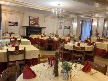 Hôtel 20 chambres - Restaurant - Bar -Logement F5
