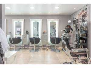Vente  Fonds de commerce  Beaut&eacute; - Esth&eacute;tique - Coiffure Lambesc
