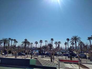 AV restaurant face mer avec terrasse Côte d'Azur