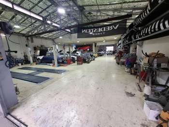 Vente garage centre pneus Nice Bld Madeleine