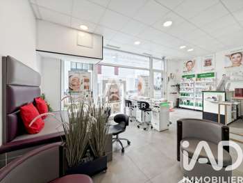 AV FDC institut beauté 61m² Montévrain empl idéal