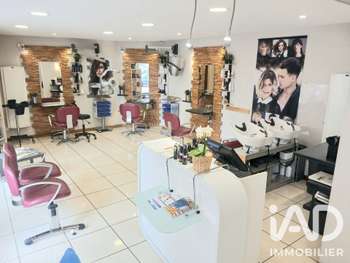 Vente salon de coiffure rénové à Saint-Gilles