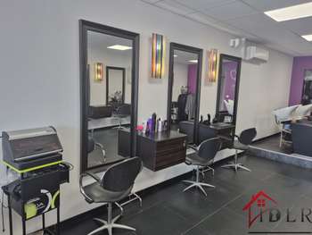 Vente salon de coiffure en centre cial St Dizier