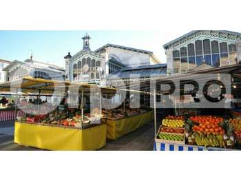A vendre FDC artisanal à La Rochelle empl premium