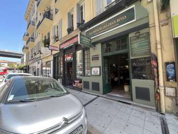 A vendre restauration rapide vae à Nice centre