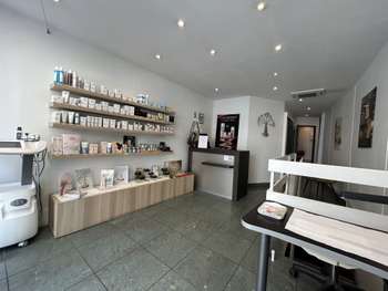 Institut de beauté à vendre au centre d'Orléans