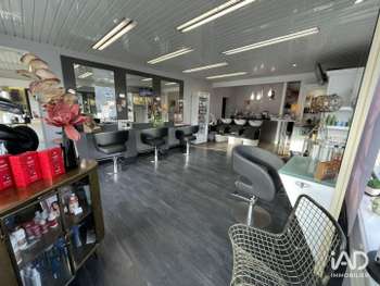 Vente salon de coiffure à Ploufragan