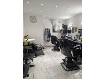 Vente salon de coiffure à Saint-Denis