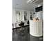 Vente salon de coiffure à Suresnes centre