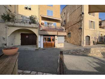 Vente affaire 45m² sur empl strat à Saint-Jeannet