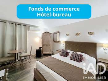 Vente hôtel bureau piscine & parking sur Avignon