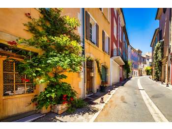 À vendre hôtel très haut de gamme (84)