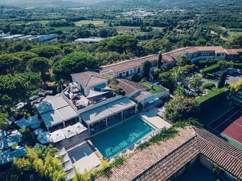 Vente hôtel 4  **** (Murs & Fonds) Cogolin