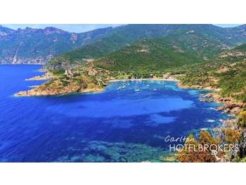 HOTEL PAVILLONNAIRE - GOLFE DE PORTO (CORSE)