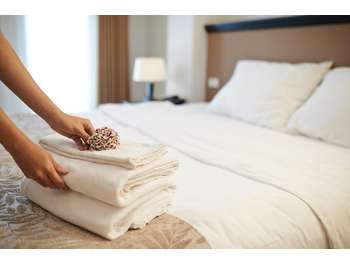A VENDRE BRETAGNE BORD DE MER HOTEL - RESTAURANT -