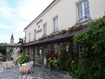 Hôtel restaurant éco-labellisé à vendre à Signy