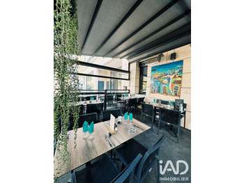AV FDC brasserie empl strat 90m² à Marseille 13010