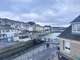 Murs et fonds à Port en Bessin avec vue sur la mer