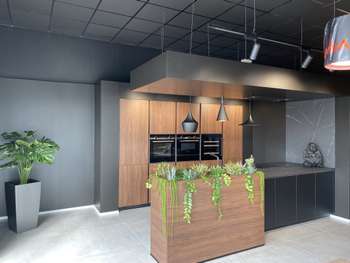 Créer commerce de cuisines et agencement Angoulême