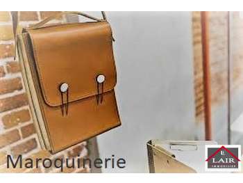 A vendre maroquinerie grande ville de la Mayenne