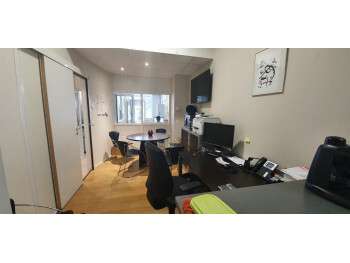 Vend murs co 50m² rue du palais Gallien Bordeaux