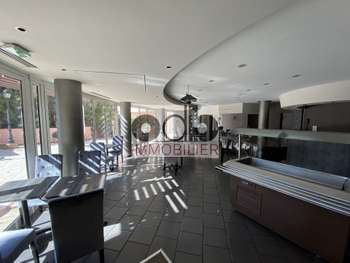 Vente murs de restaurant libres de 450m² au Cannet