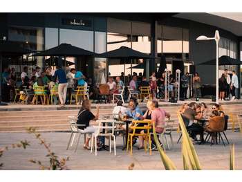 Vente restaurant italien centre port Cap d'Agde