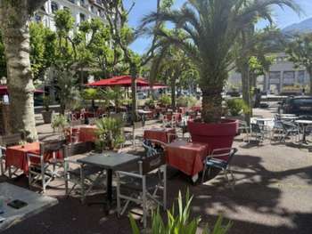 Cède restaurant en centre ville Aix les Bains (73)