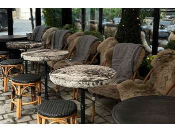 A vendre restaurant café bar emplacement numéro 1