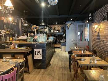 BEAUVAIS CENTRE - PAS DE PORTE - BAR LIC IV -