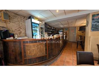 AV restaurant renommé centre ville piéton Cahors