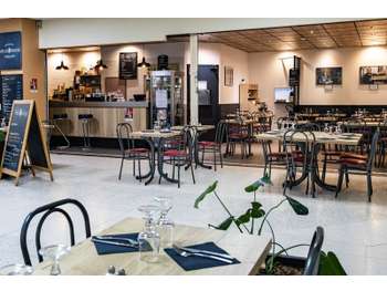Restaurant avec terrasse à vendre à Cergy