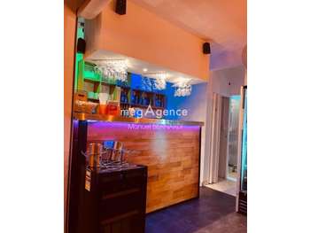 Vente restaurant zone touristique et animée 971
