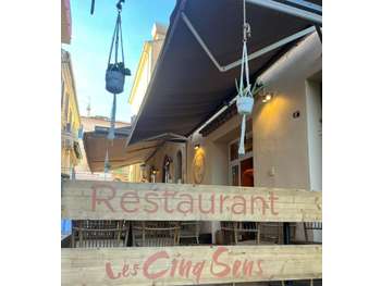 Vente restaurant en centre village du Lavandou
