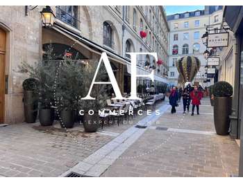 Vente brasserie d'angle à Paris 75012 proche gare